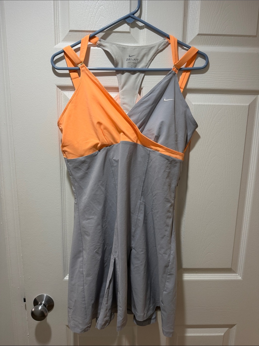 Vintage Nike Gray and Orange women’s tennis dress with built in bra L